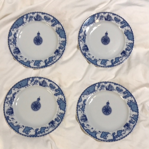 Vista Alegre Other - - Beautiful vista Alegre bread plate 7 inch diameter set of 4 Euc